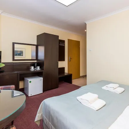 Resort Plaza 3*